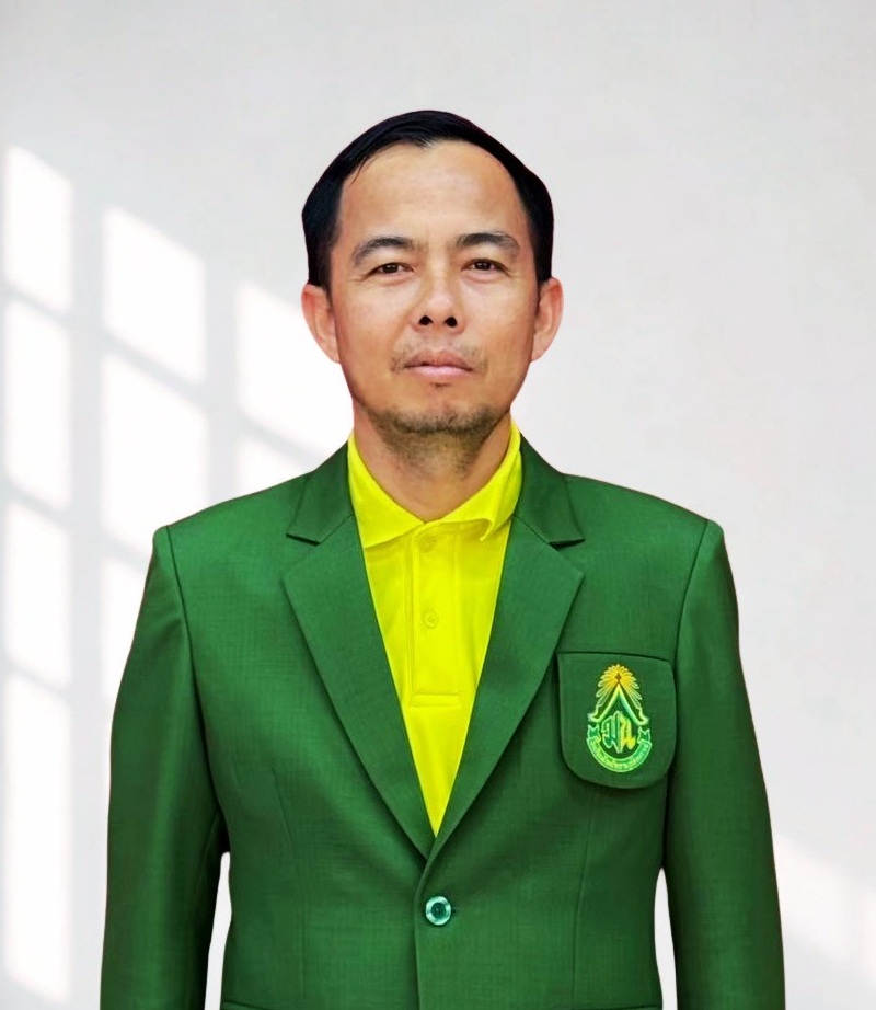 นายธนาวุฒิ ศรีวิเศษ