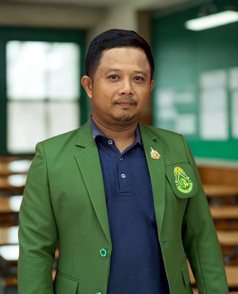 นายปาฏิหารย์ พรมสุคนธ์